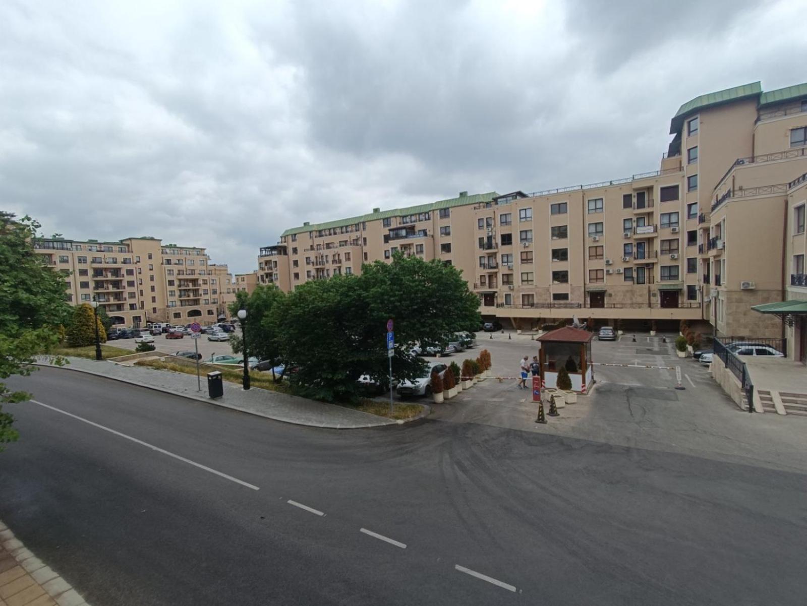 Golden Sands Rentals Apartments Exterior photo